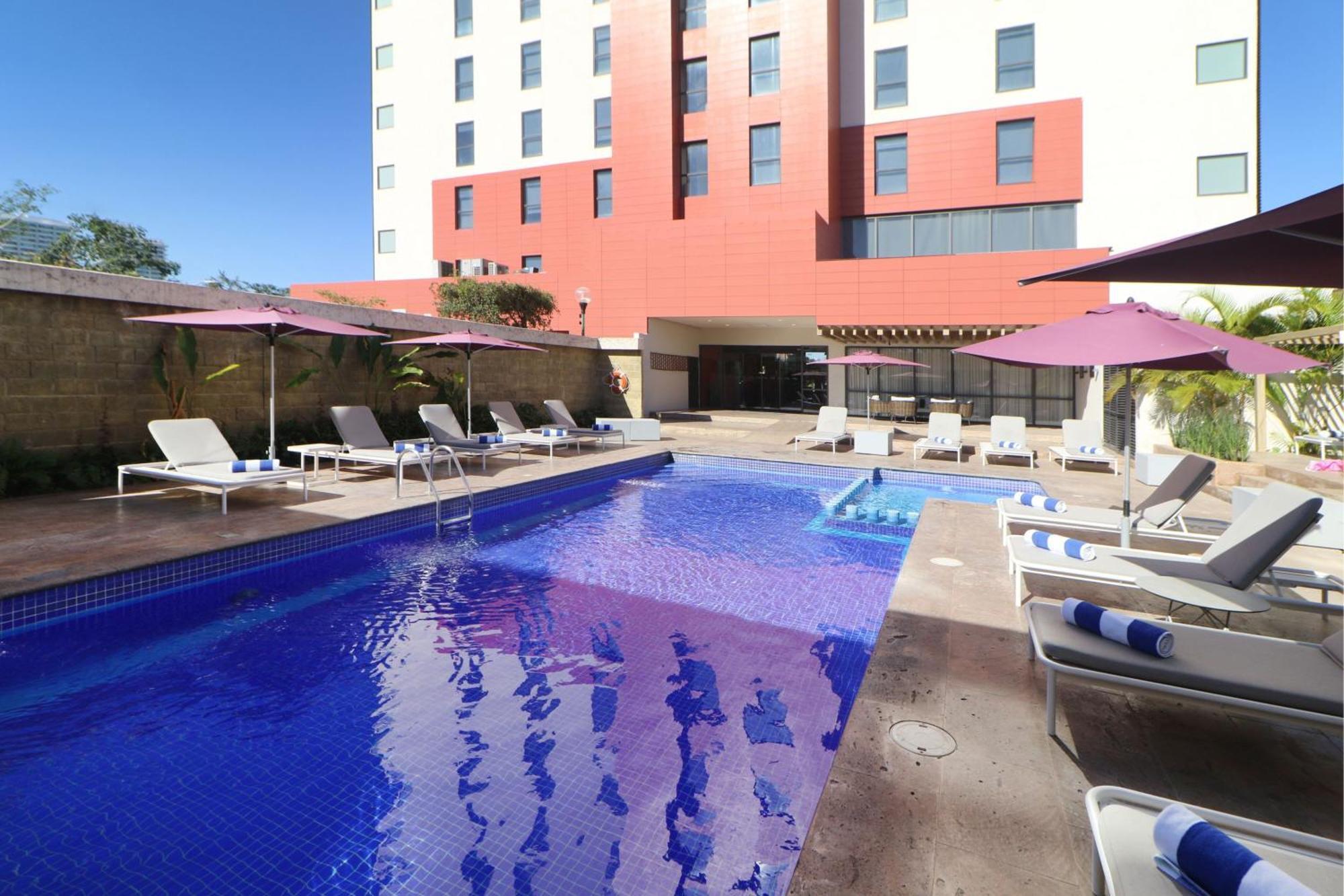 City Express Plus By Marriott Puerto Vallarta Exterior foto